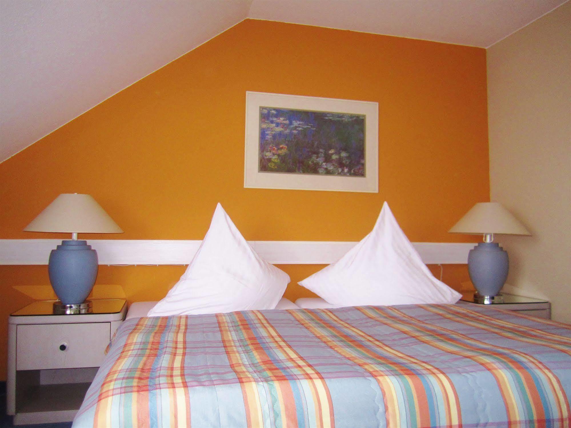 Ilmenauer Hof Hotel Bagian luar foto