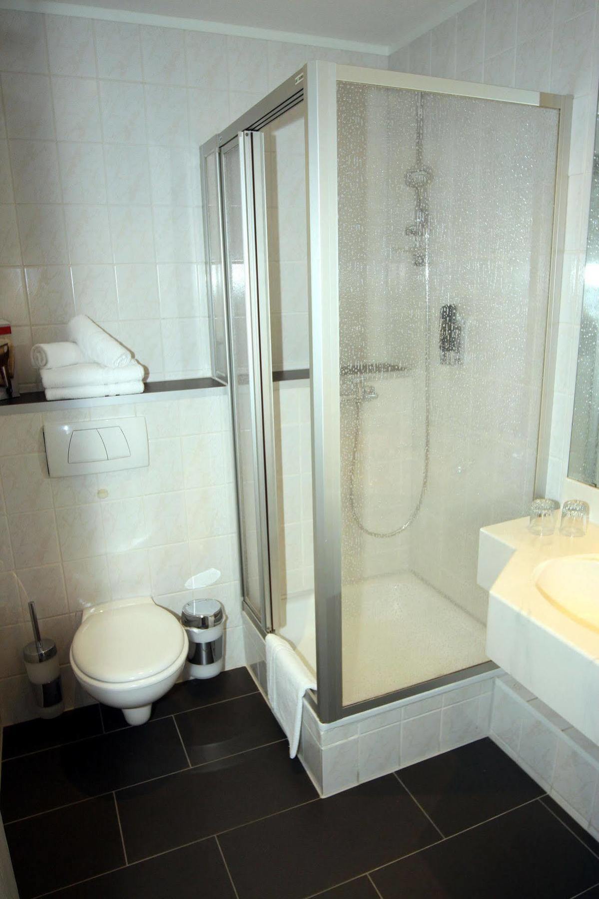 Ilmenauer Hof Hotel Bagian luar foto