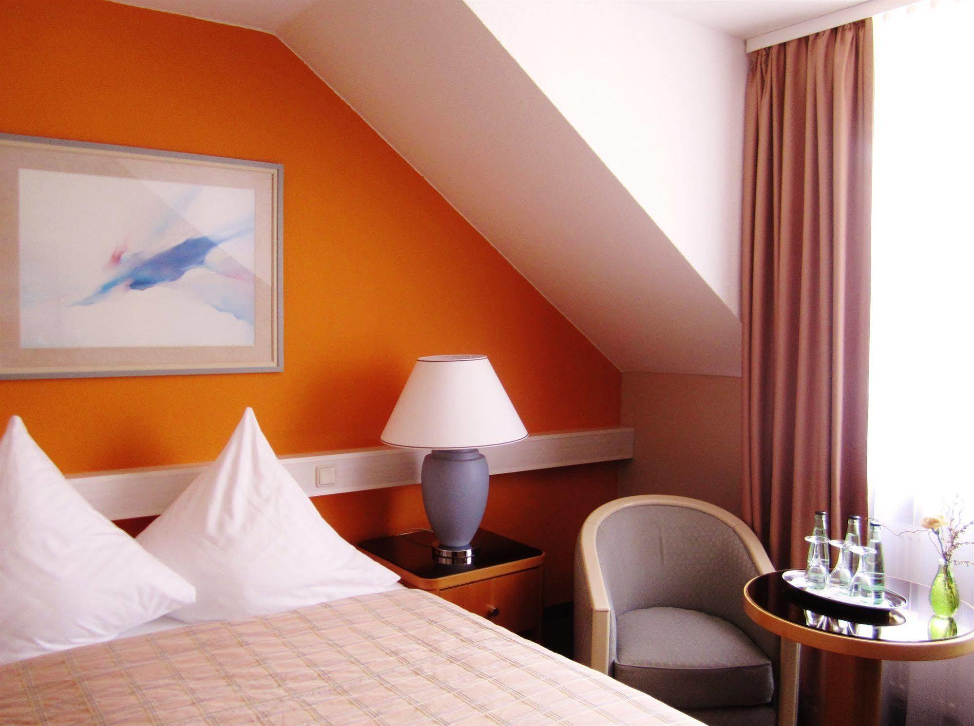 Ilmenauer Hof Hotel Bagian luar foto